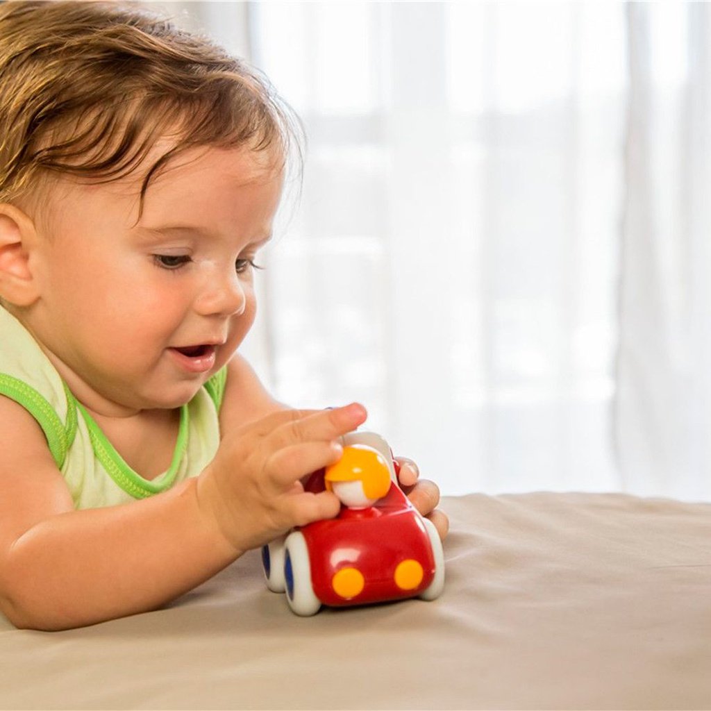 Bebé ambulancia TOLO TOYS