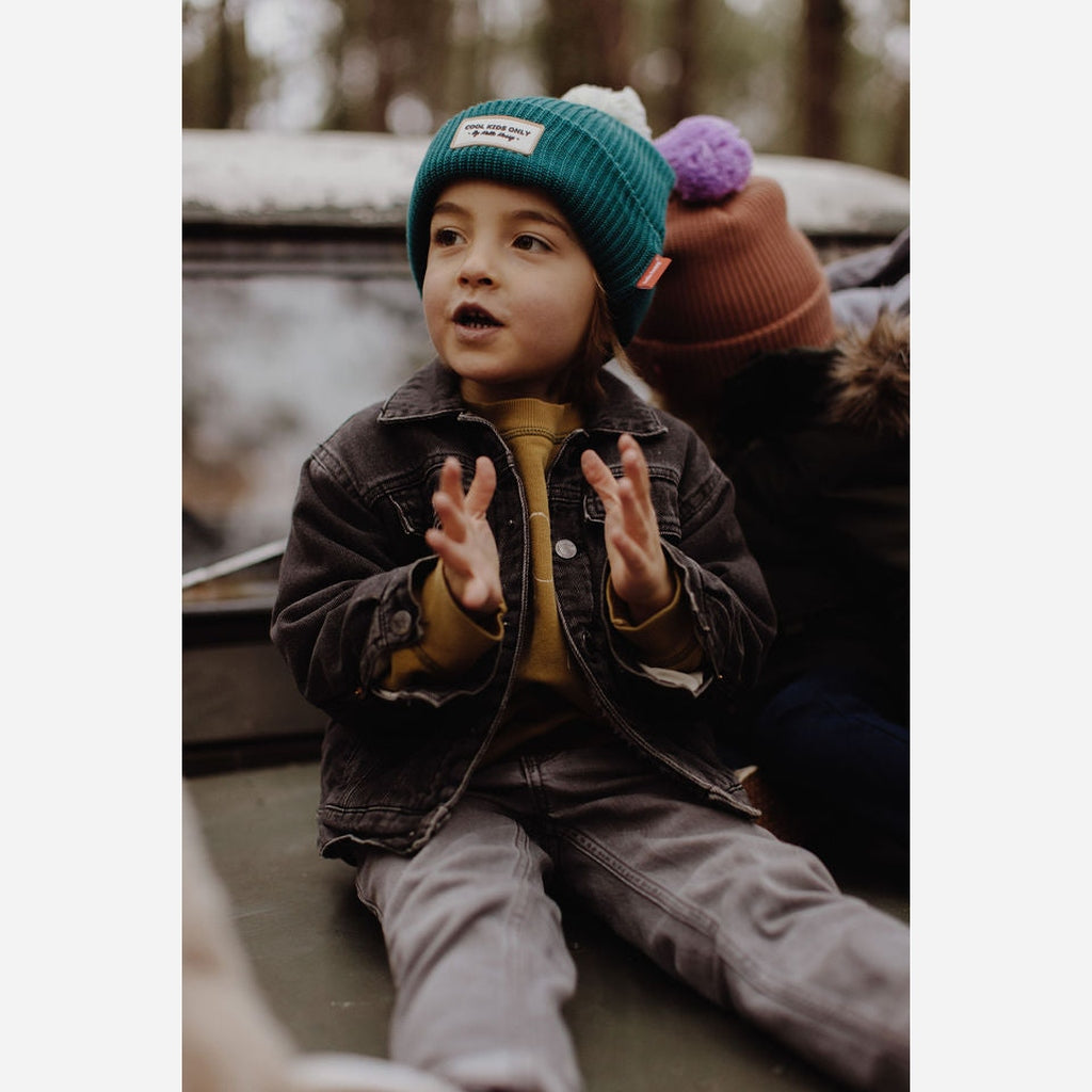 Gorro pompón Block Duck HELLO HOSSY