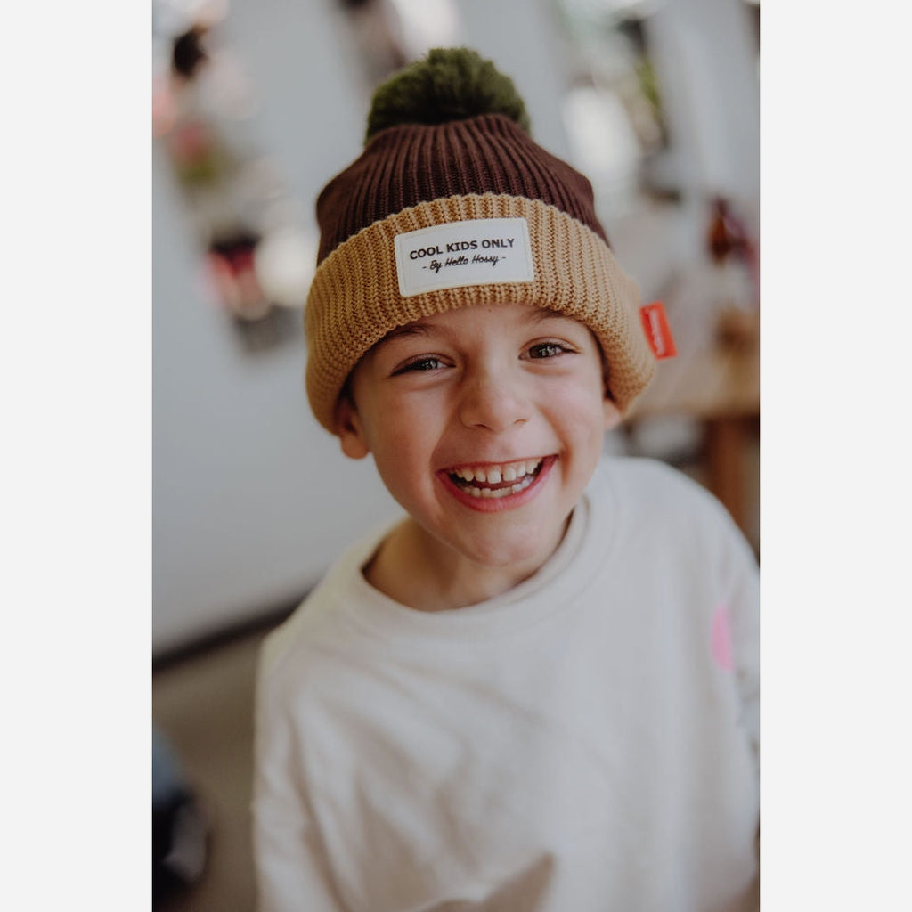Gorro pompón Block Pistachio HELLO HOSSY