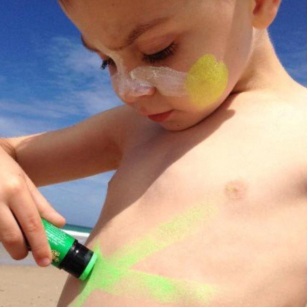 Protector solar de zinc color verde SUN ZAPPER