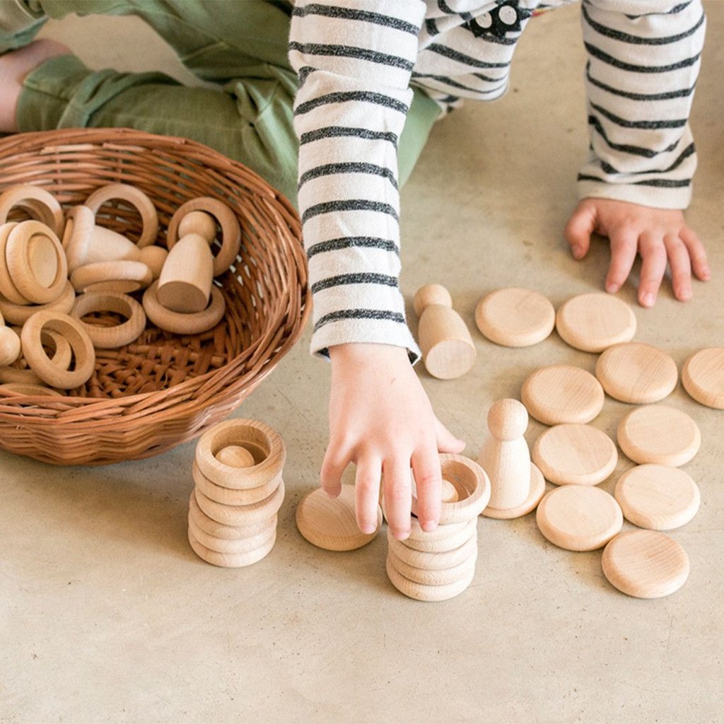 Nins, anillas y monedas de madera natural GRAPAT