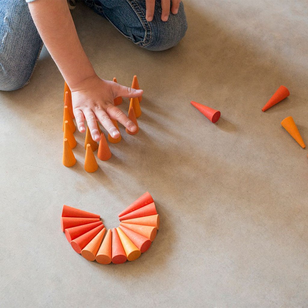Mandala conos naranja - 36 piezas de madera GRAPAT