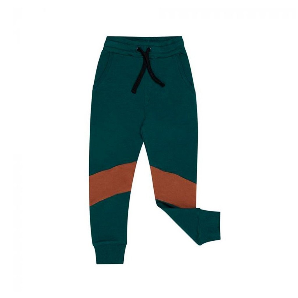 Pantalones verdes CARLIJNQ